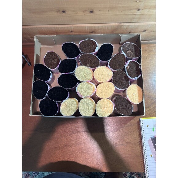 Fox yarn Co. latch hook rug kit - Picture 8 of 8